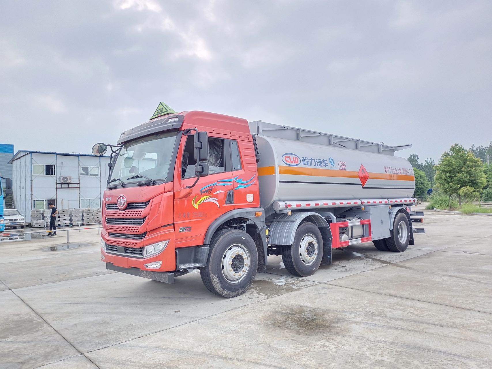 FAW 19m3 fuel truck